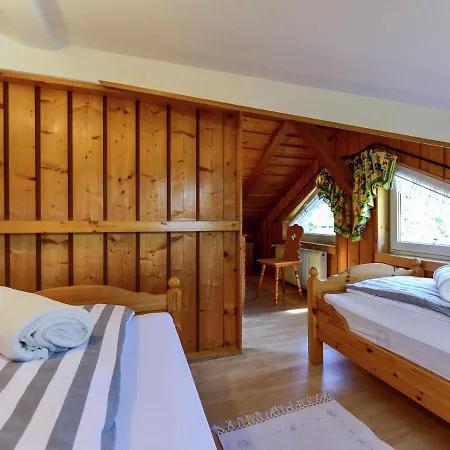 Homey Chalet In Breitenbrunn Rittersgrun