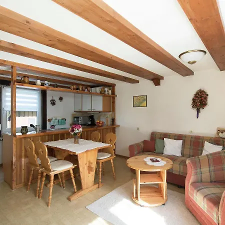 Chalet Homey Chalet In Breitenbrunn Rittersgrun