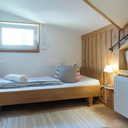 Homey Chalet In Breitenbrunn Rittersgrun Chalet