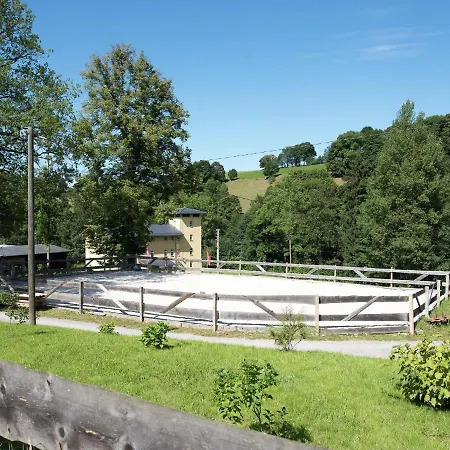 Homey Chalet In Breitenbrunn Rittersgrun